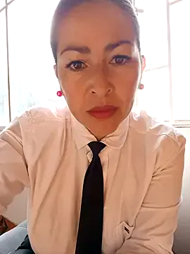 Freechat MARIANA-12_ on StripChat