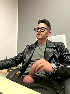 masterboss_ — OFFICE CUM SHOW!