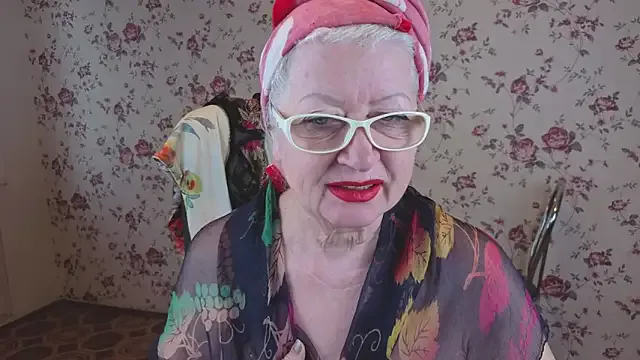 Maya_Mayflower on StripChat 