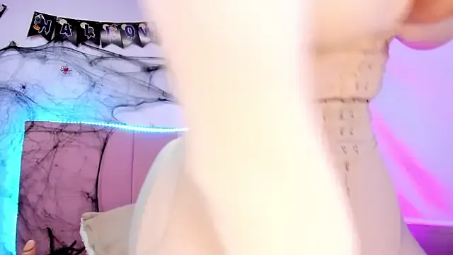 Freechat melani_xc on StripChat