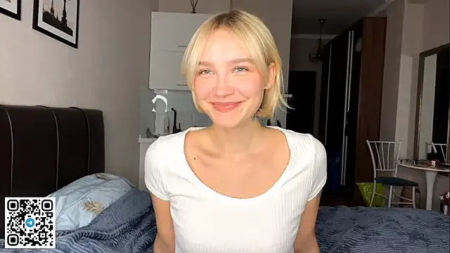 Freechat MelodyImam on StripChat