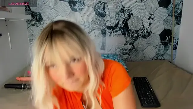 Freechat Mikasa_Horny on StripChat