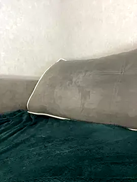 Freechat MiloTheName on StripChat