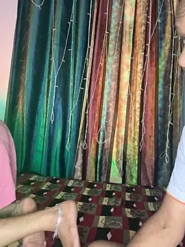 Freechat Mis_malika2 on StripChat