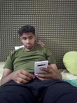 Freechat mykecockslong on StripChat