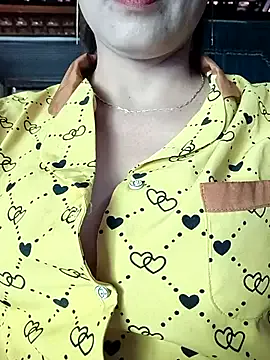 Nana-bar on StripChat 