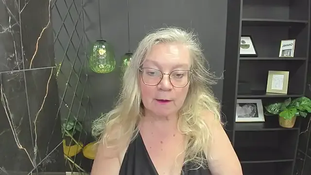 Freechat NataliMellow on StripChat