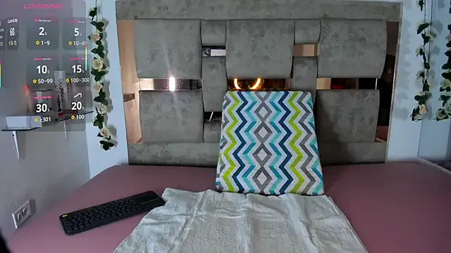 Freechat Natasha-Adams on StripChat