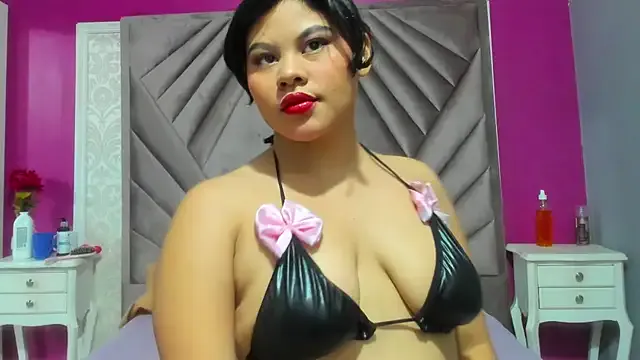 Freechat natasha_bigbooty on StripChat