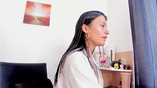 nia__white — MULTY SQUIRT IN PANTYHOSE