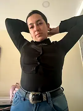 Freechat Nicollemays on StripChat