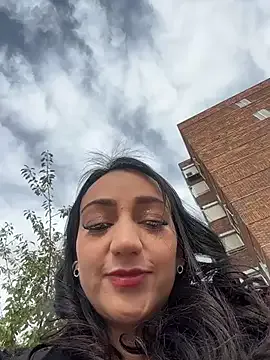 StripChat Ninabigtitied is Freechat Ninabigtitied — removing bra and panties in public