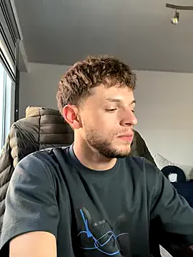 noah_red — Cum show, let's do it!! :3   naked 