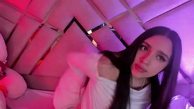 paulette_dupont — Play with my clit