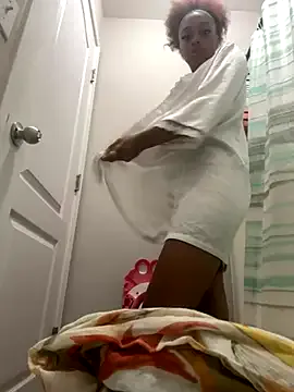 pinkkladdyyy — Need to pay tuition & buy diapers