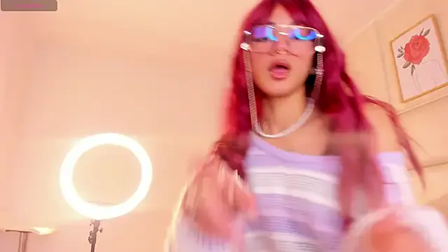 Puffy_Hearts on StripChat 