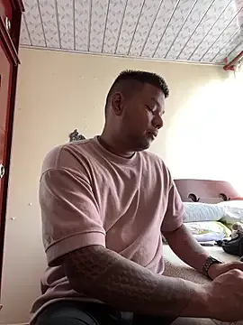 StripChat Saipadpuer30 is Freechat Saipadpuer30 — jerk off every 50 tkns, goal is cum