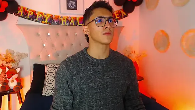 SalvadorFit — CUM RAIN 