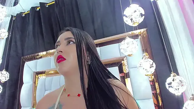 SarayRoyse on StripChat 