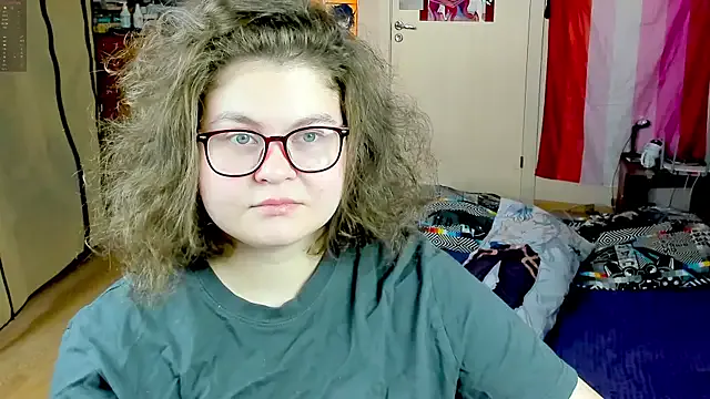 Sashy_Way — show belly <3