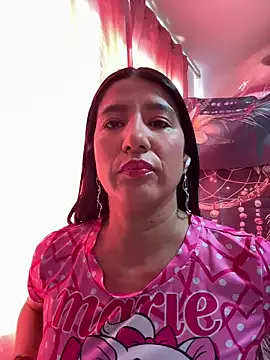 scarlethsb33 — Show breasts