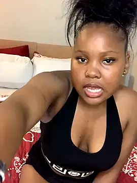 Scarlettxx21 — naked + fingerring