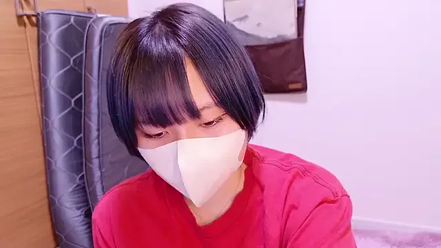 Freechat senachinnn on StripChat