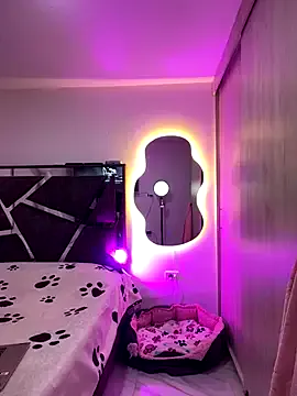 sofi_grisaless — naked all princess and play dildo