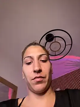 sofiah_ — very slooppy blowjob and deepthroat 