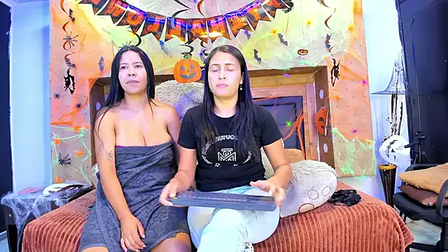 Freechat SofiAndNicol on StripChat