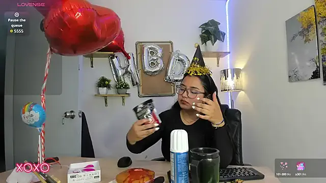 Freechat SofiDoll_cg on StripChat