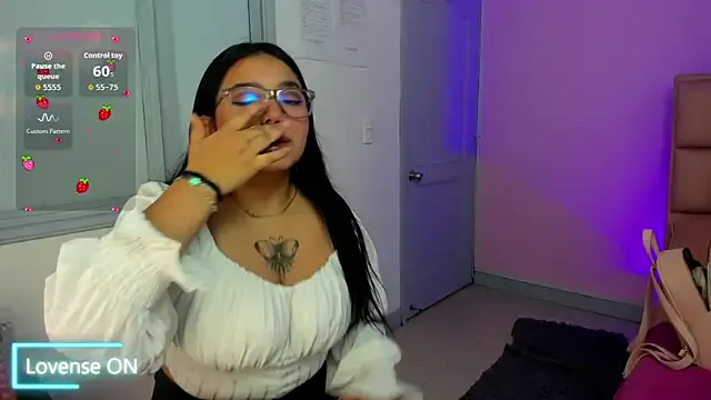 Freechat SofiDoll_cg on StripChat