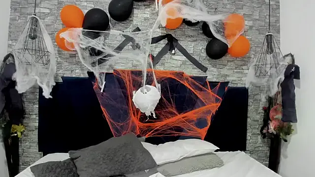 Sophia_Brunett — Sensual cowboy dance