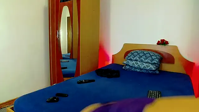 Freechat Sophie-Rosenfeld on StripChat