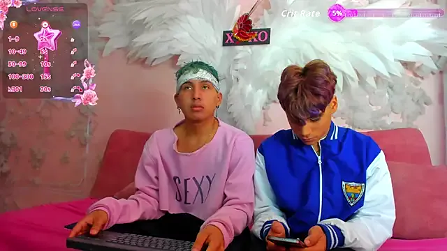 Freechat spicy_adonhis on StripChat