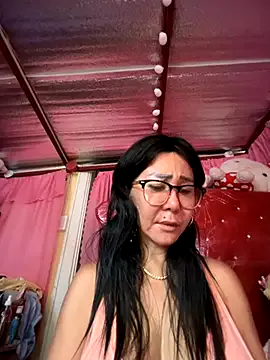 Freechat sweetieme on StripChat