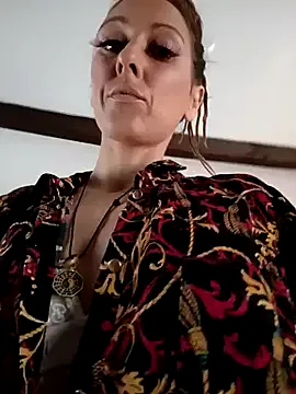 Terpsichore_Muse — Love me 