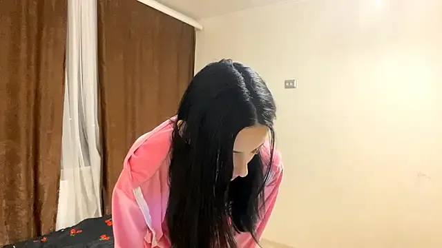 TifanyRawi — Take off my bra