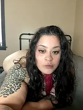 Freechat TillyMarie on StripChat