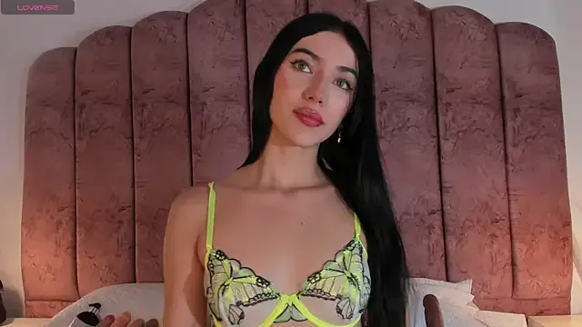 Freechat ValeskaZuev1 on StripChat