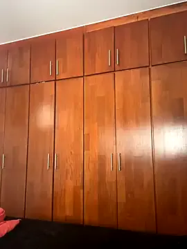 Freechat Veronica_isaza__ on StripChat