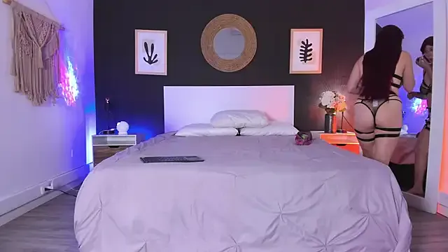 Freechat VioletPaket on StripChat