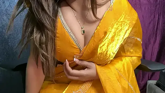 YoursSuku — Freechat on StripChat