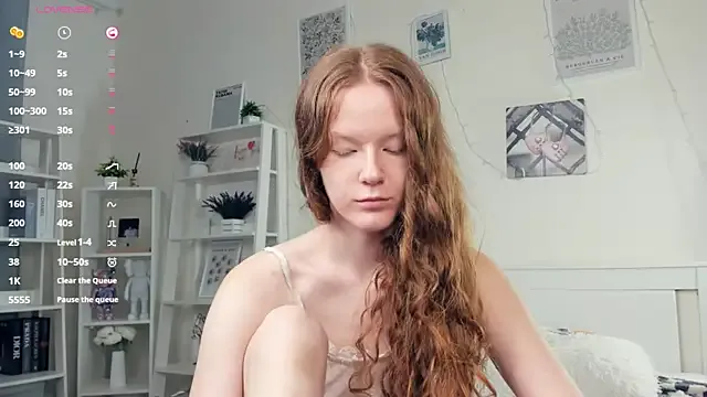 ZaraBluitt — body tour and stroking